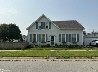 1304 Avenue F, Fort Madison, IA 52627