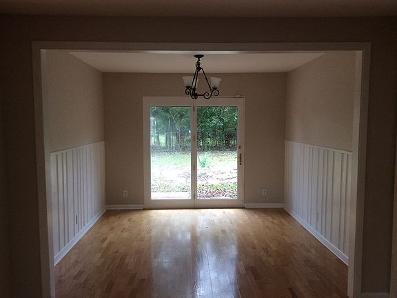 4th image of 2322 Westoak Dr