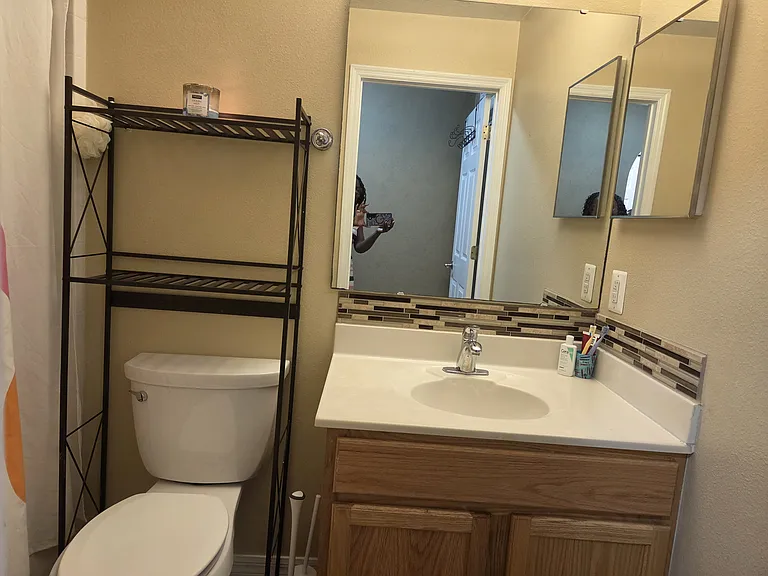 2215 Kingscrest Cir — Photo 14