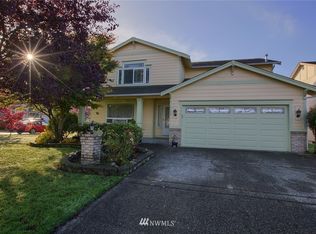 2424 177th Stct E, Tacoma, WA 98405