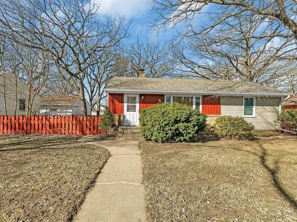 915 River Ave S, Sauk Rapids, MN 56379