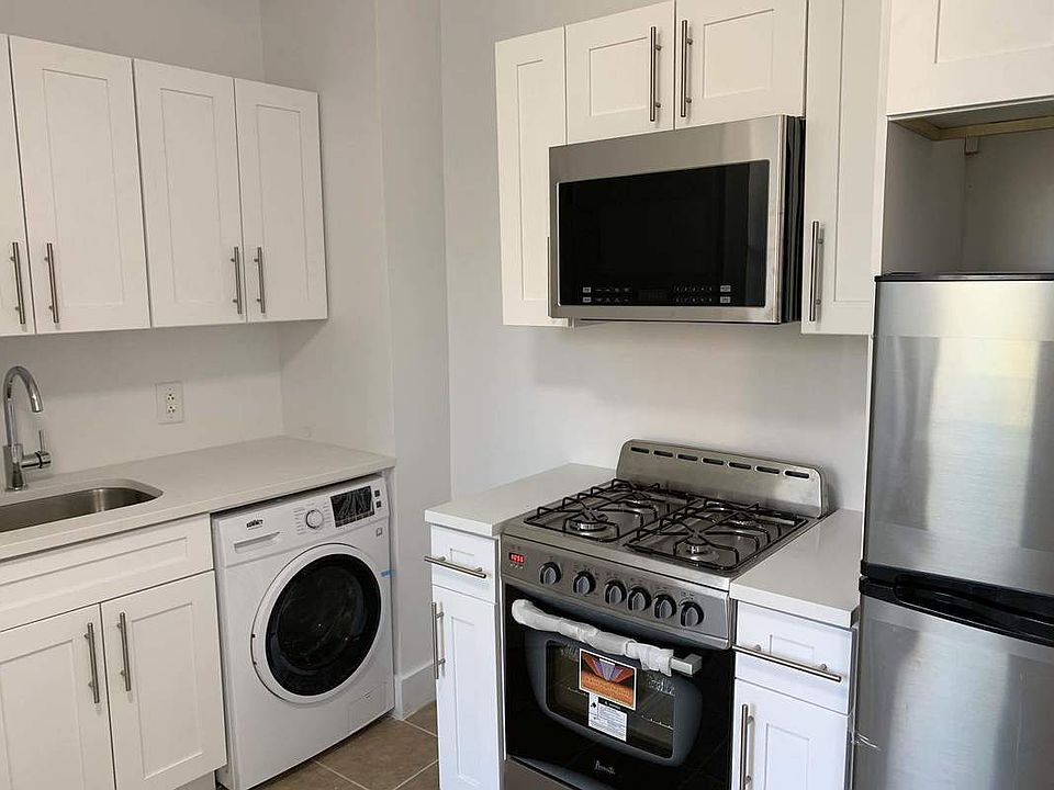 1st image of 235 E 117th St APT 3B