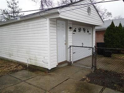 4th image of 3776 Kingswood Dr