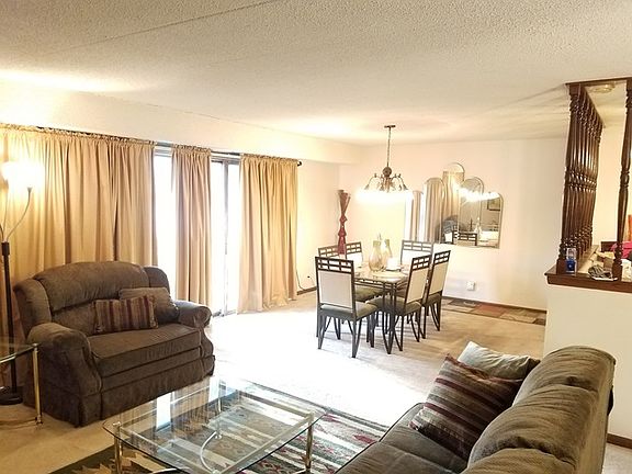 3rd image of 9901 S Cicero Ave APT 101