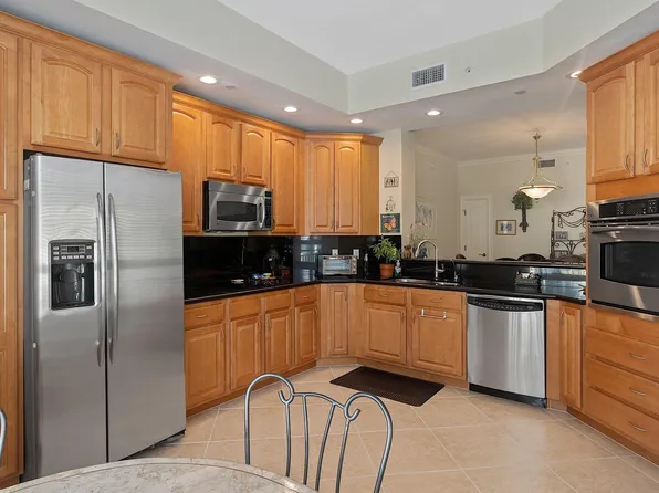16101 Emerald Estates Drive #357, Weston, FL 33331