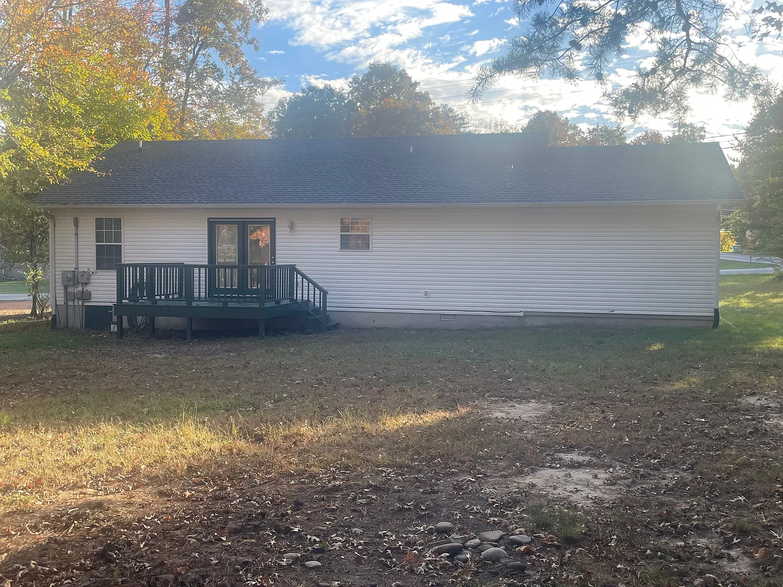 4 bed, 1500 sqft, $1,600 — Photo 2