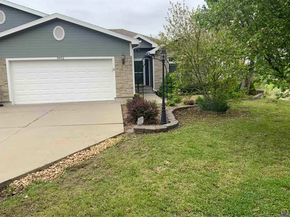 3402 NW 49th St, Topeka, KS 66618