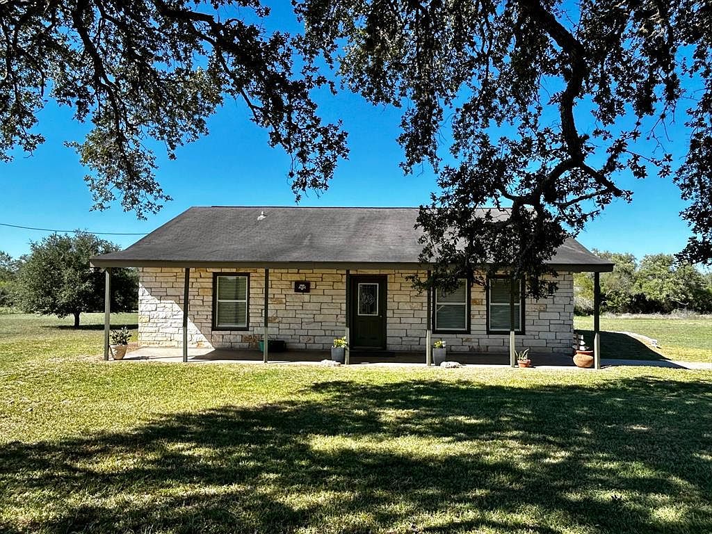 5934 Cherry Ln, Beeville, TX 78102 MLS 112909 Zillow