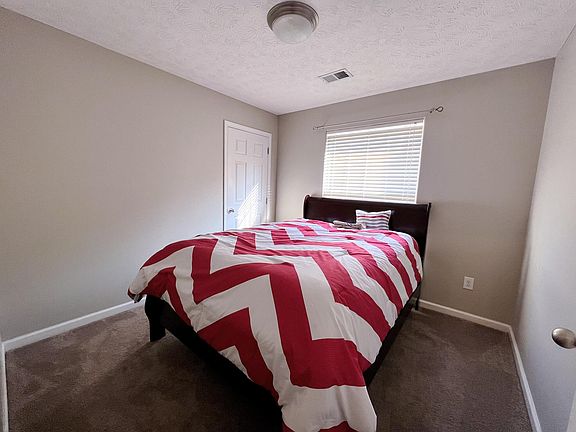 4th image of 2528 Langstane Ln
