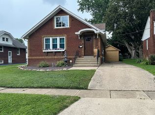 772 Florence Ave, Galesburg, IL 61401