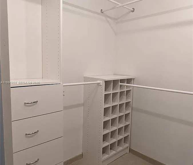 460 Lakeview Dr #4 — Photo 10