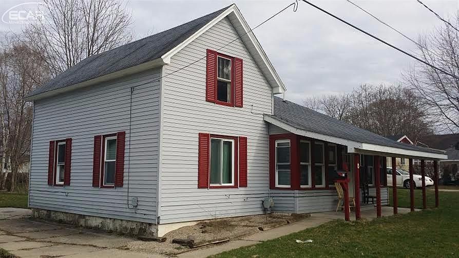 1st image of 617 Florence St