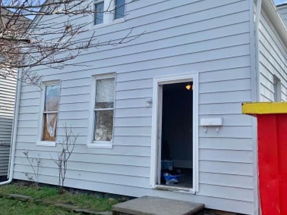 2nd image of 5911 Madison Ave