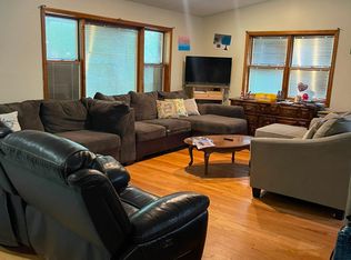 2533 N Fort Ave, Springfield, MO 65803