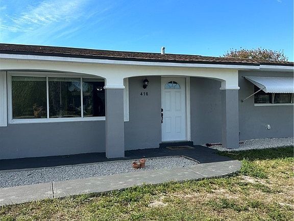 2nd image of 416 Canyon Dr S