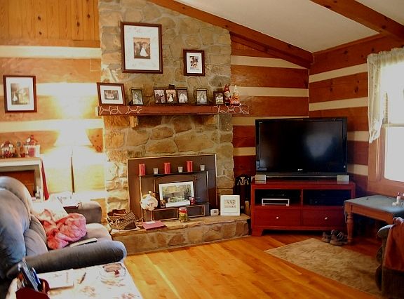 5th image of 109 Edens Dr