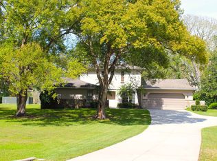 2948 Sunset Point Rd, Clearwater, FL 33759