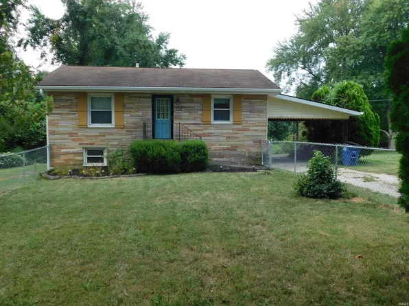 320 20th St, Bedford, IN 47421