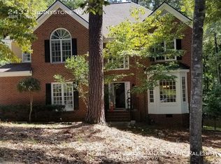 2433 Sunnystone Way, Raleigh, NC 27613