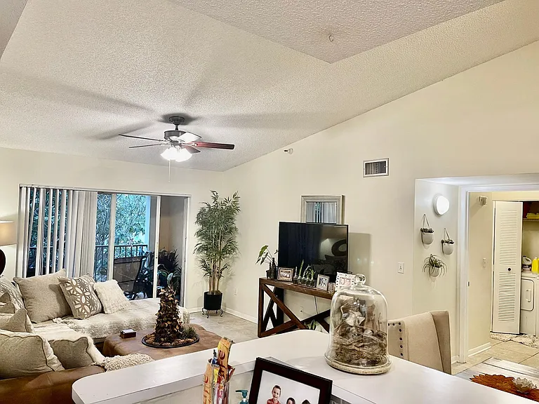 120 Yacht Club Way #305 — Photo 16