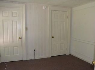 257 Lawrence St APT 6, Methuen, MA 01844