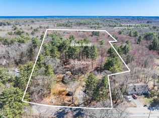 39 Mill Rd, North Hampton, NH 03862