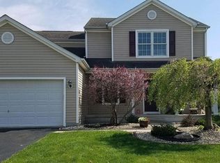 318 Cherry Leaf Rd, Delaware, OH 43015