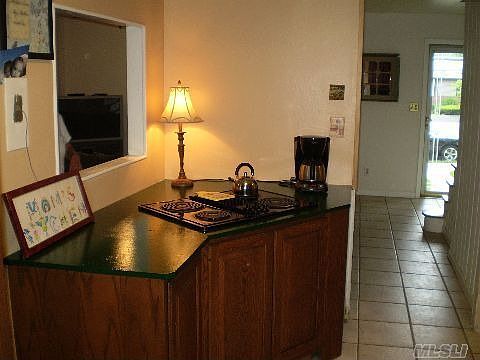 5th image of 163A Jerusalem Ave