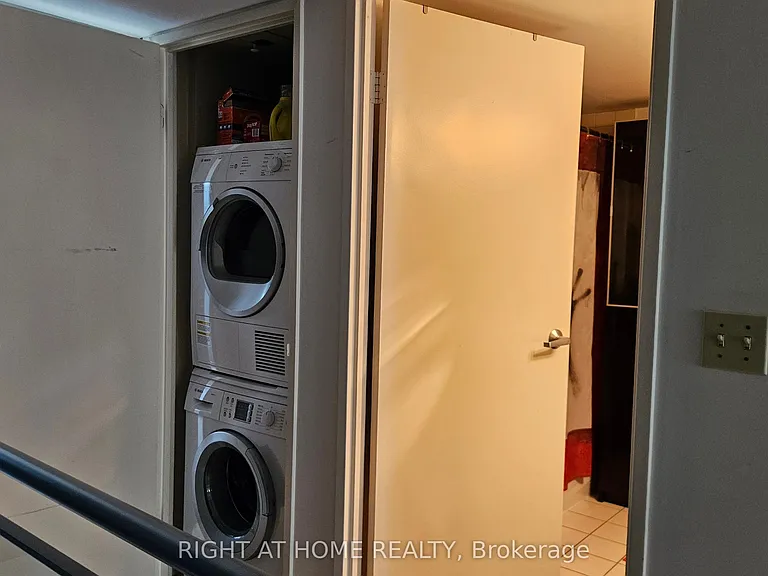 388 Richmond St W #910 — Photo 20