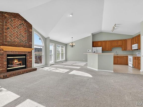 5th image of 326 Villa Tuscany Ct #7B