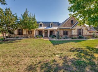 4050 Wisteria Trl, Midlothian, TX 76065