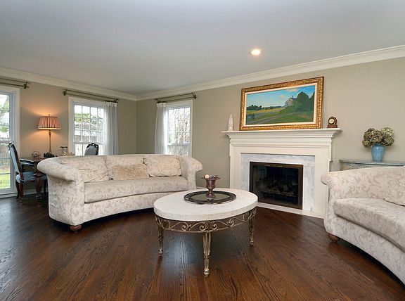 3rd image of 719 N Haddow Ave