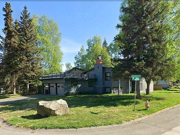 3rd image of 3580 Stanford Dr
