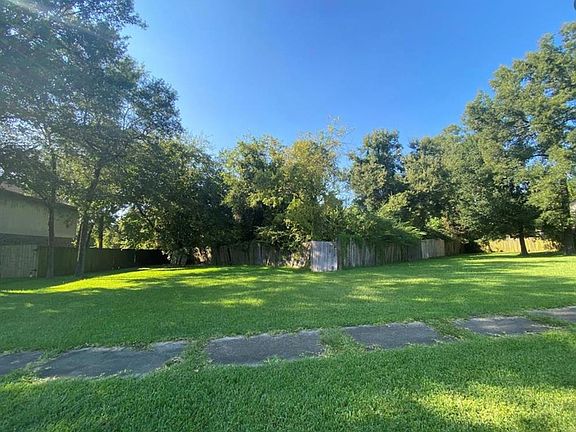 3rd image of 540 Rivergrove Dr