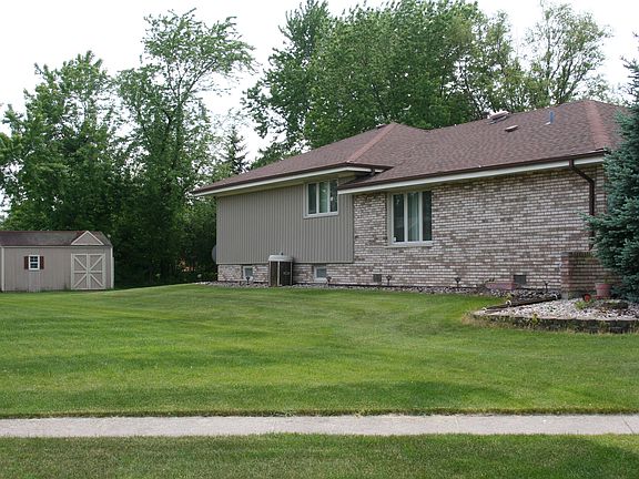 3rd image of 12029 W Black Forest Ct