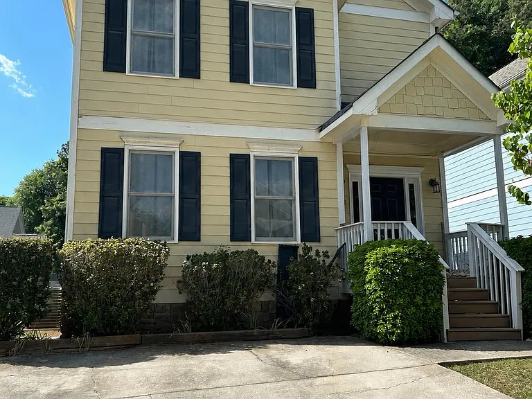 150 Betsy Ln — Photo 1