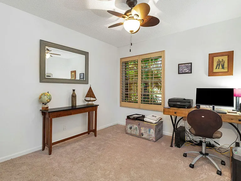 9358 Heathridge Dr — Photo 17