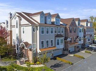 206 Brandon Ct, Montvale, NJ 07645