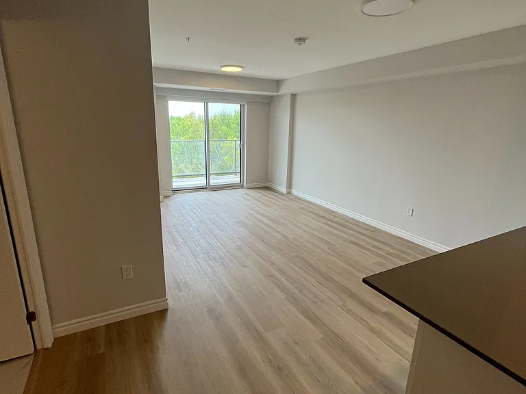 425 Watson Pkwy N #804 — Photo 10