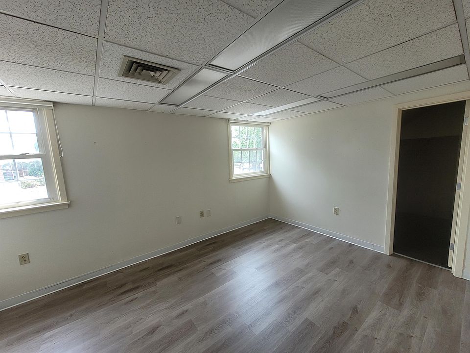 2nd image of 3001 Gettysburg Rd #210