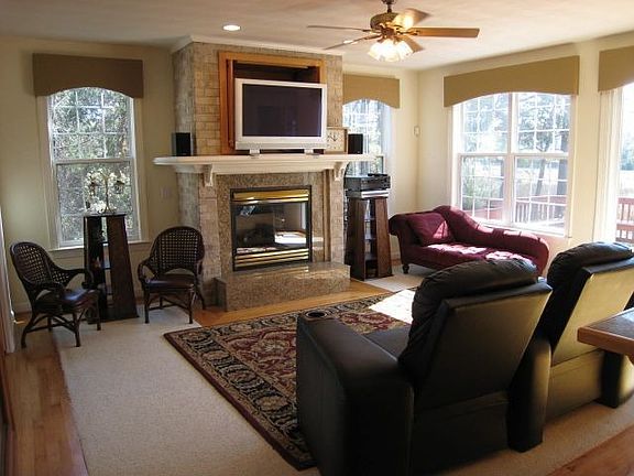 2nd image of 1305 Sarasan Ct