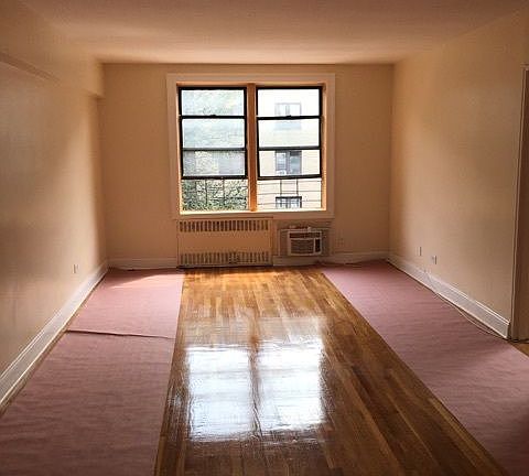 2nd image of 555 E 21st St APT 5E