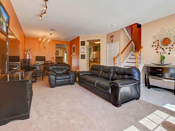 5th image of 84 Ashford Dr #0