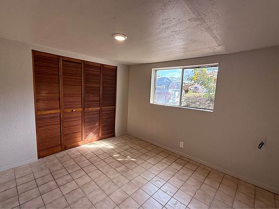 4th image of 4560 Menehune Rd #B