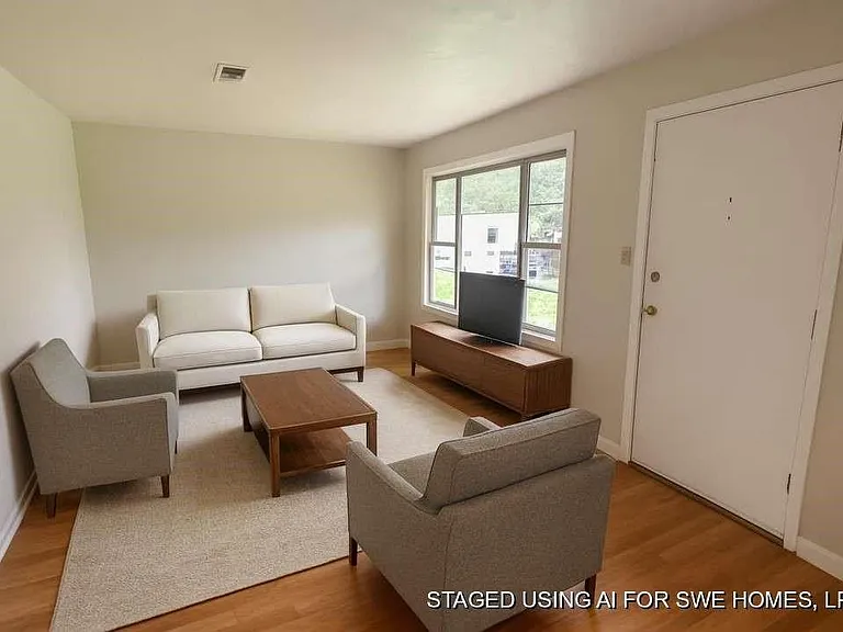 5715 Belmark St — Photo 2