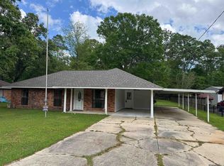 26806 Pen Dr, Walker, LA 70785