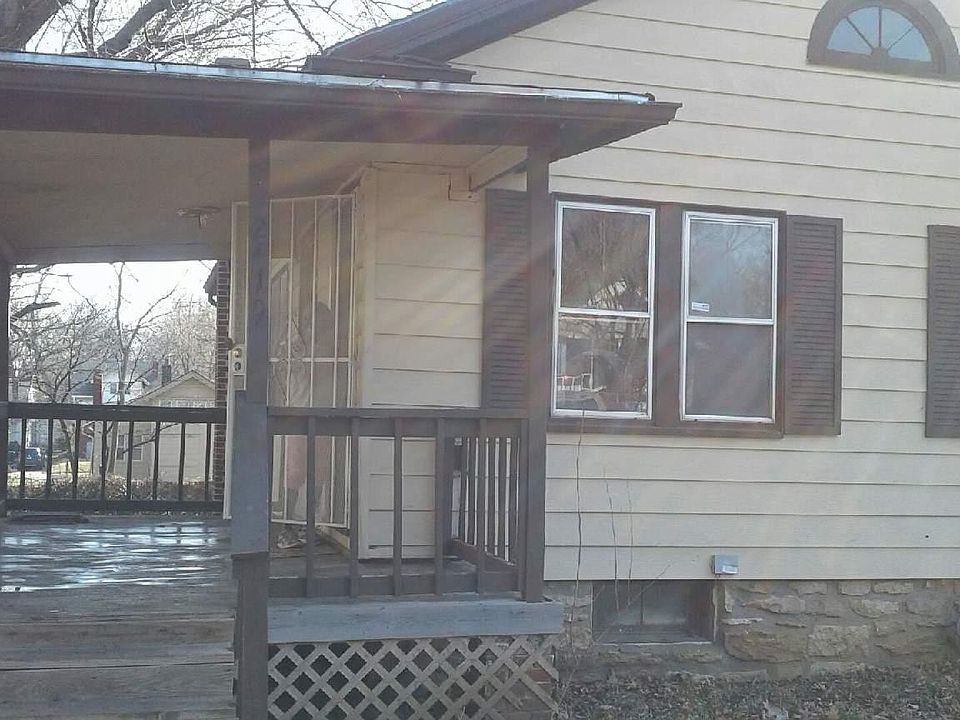 1st image of 2419 E 67th Ter