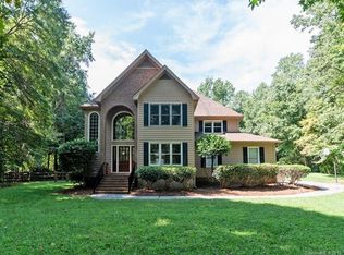 4512 Forest Cove Rd, Belmont, NC 28012