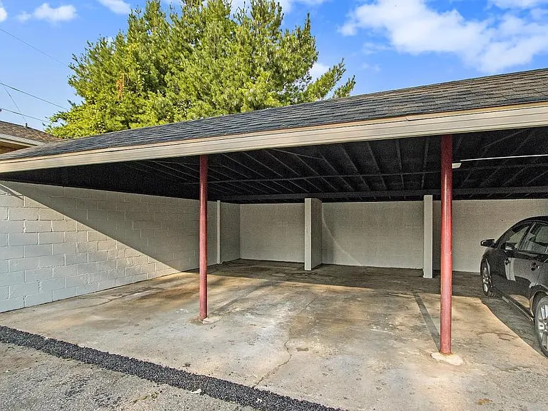 2408 Texel Dr #2 — Photo 8