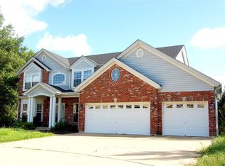 4 Greenbriar Summit Ct, Saint Peters, MO 63376